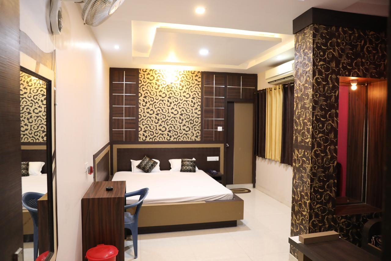Hotel Kunal Dhanbād Esterno foto